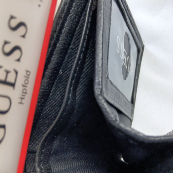 Guess Leather Wallet. - Picture 4 of 8